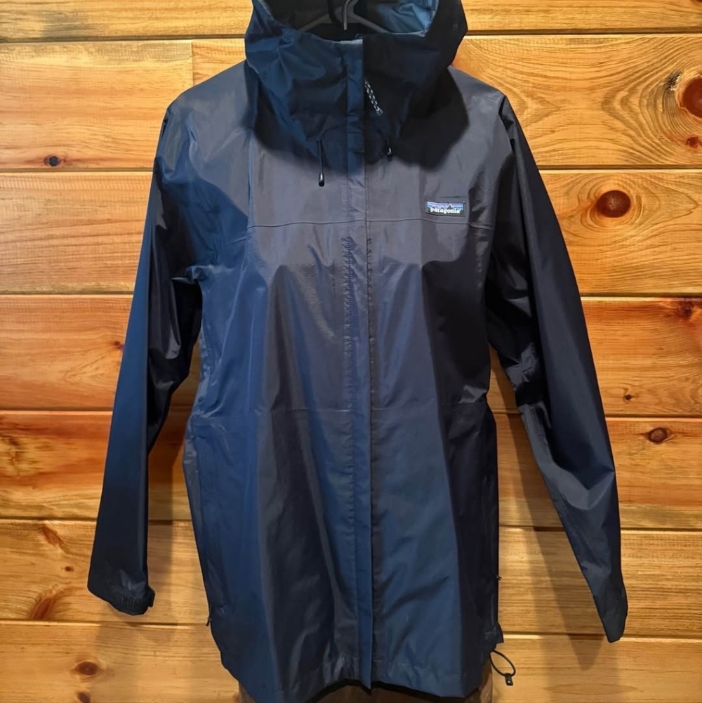 NWOT - Patagonia Torrentshell 3L Women's Jacket - Black